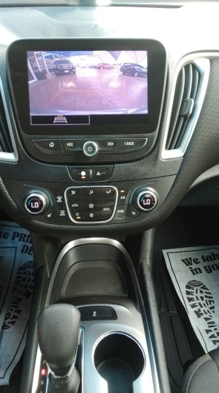2022 Chevrolet Malibu Image 14