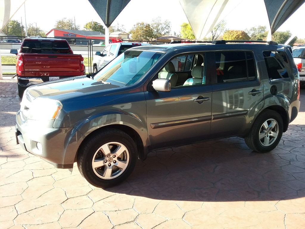 2011 Honda Pilot Image 2