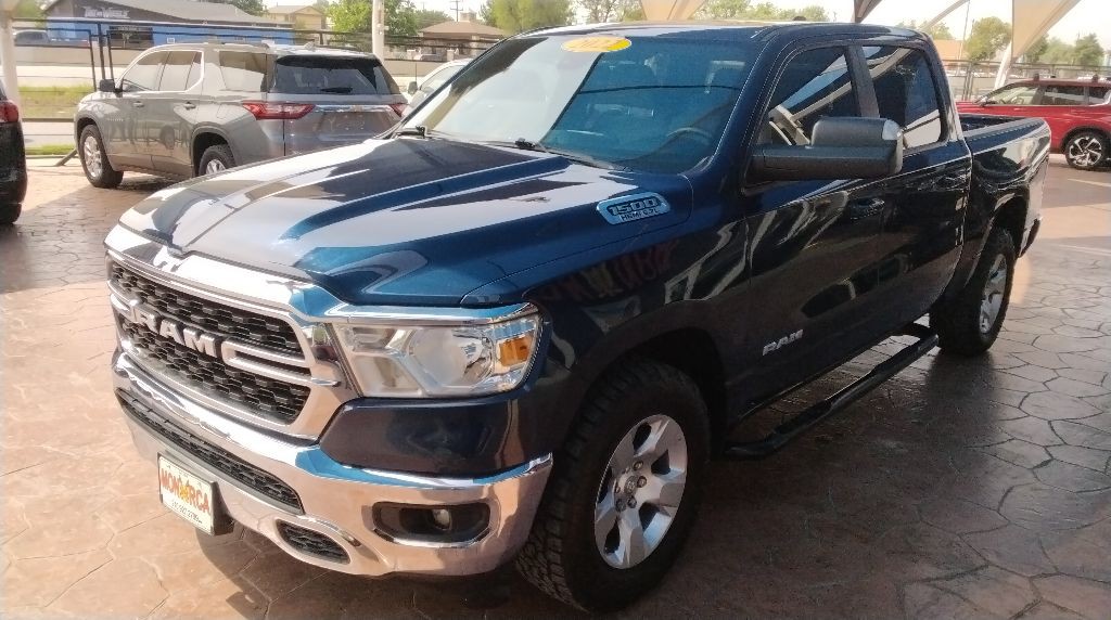 2022 RAM 1500 Image 2