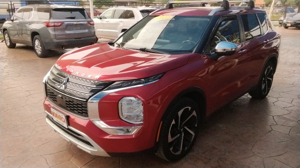 2022 Mitsubishi Outlander Image 5