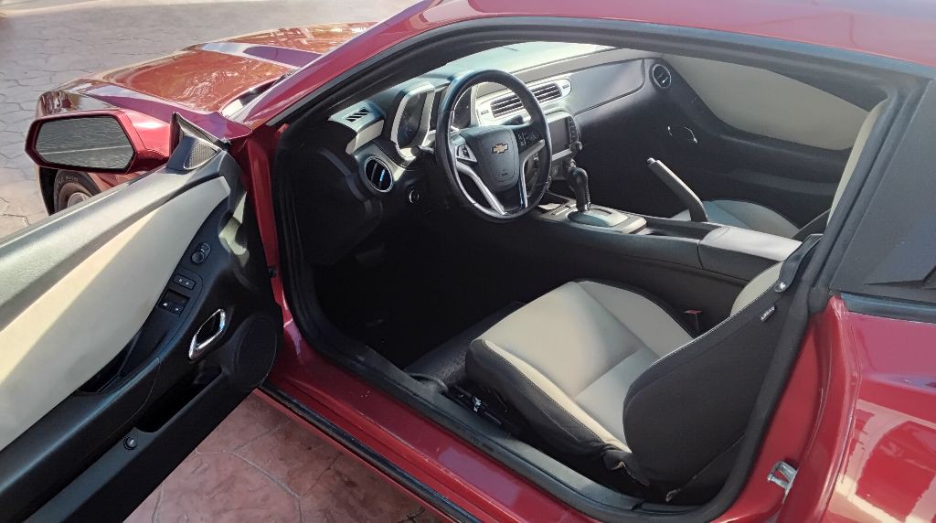 2013 Chevrolet Camaro Image 9
