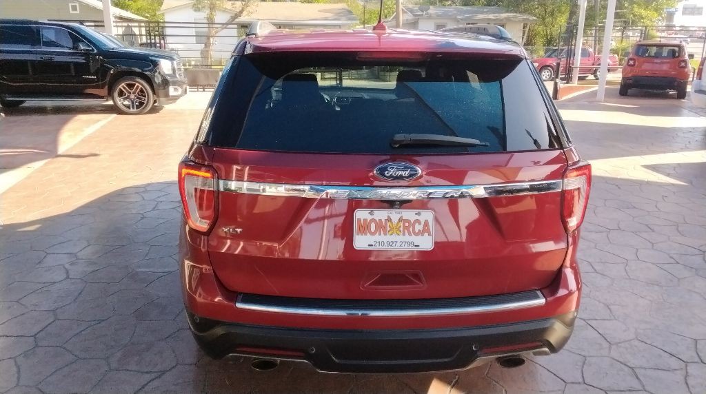 2018 Ford Explorer Image 9
