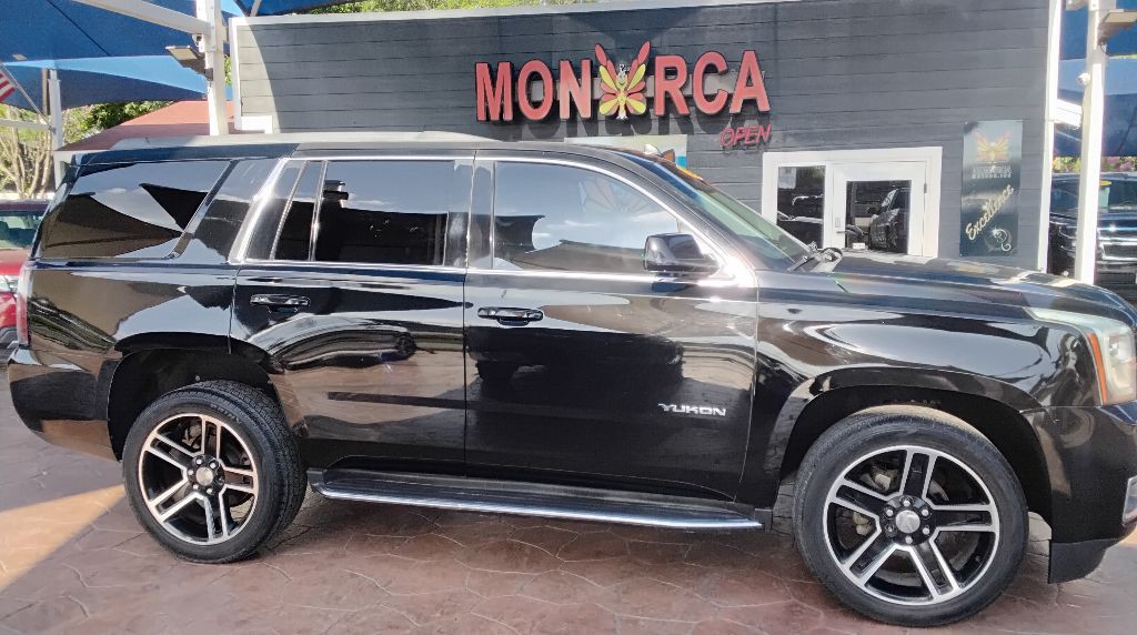 2017 GMC Yukon Image 1