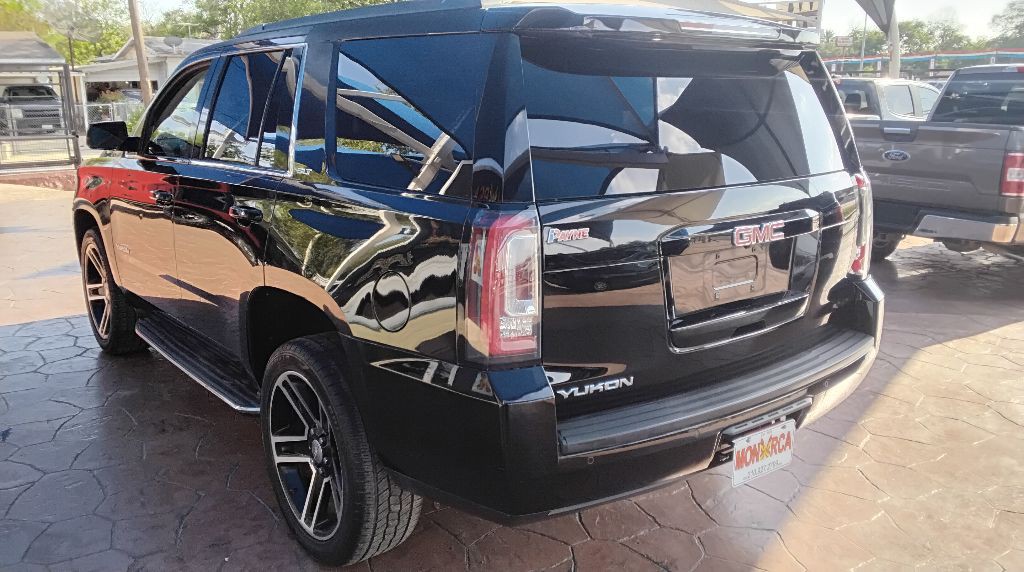 2017 GMC Yukon Image 8