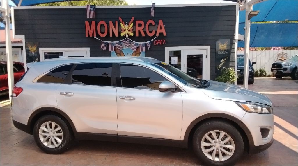 2017 Kia Sorento Image 14