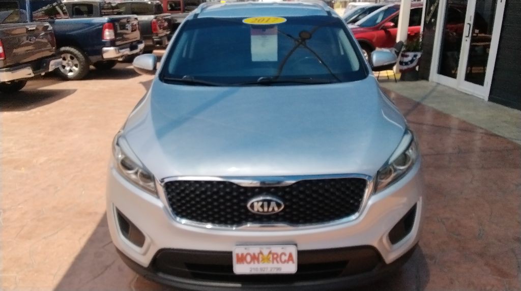 2017 Kia Sorento Image 17