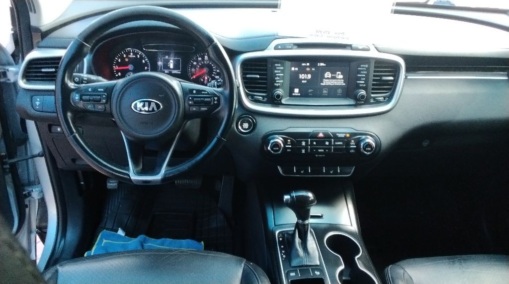 2017 Kia Sorento Image 26