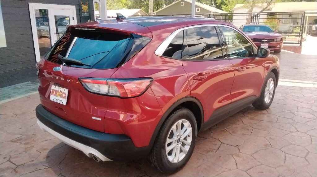2020 Ford Escape Image 7