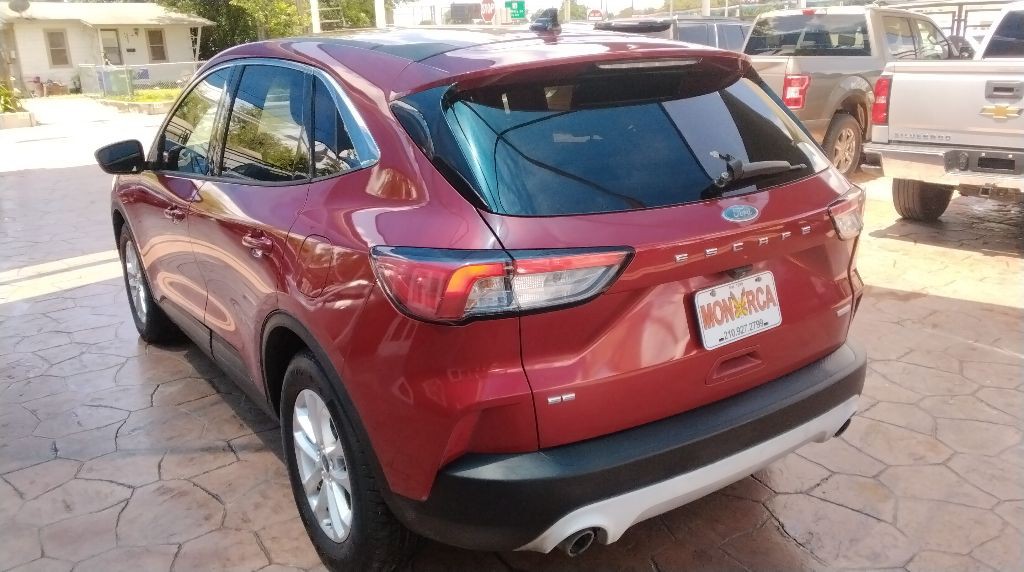 2020 Ford Escape Image 8