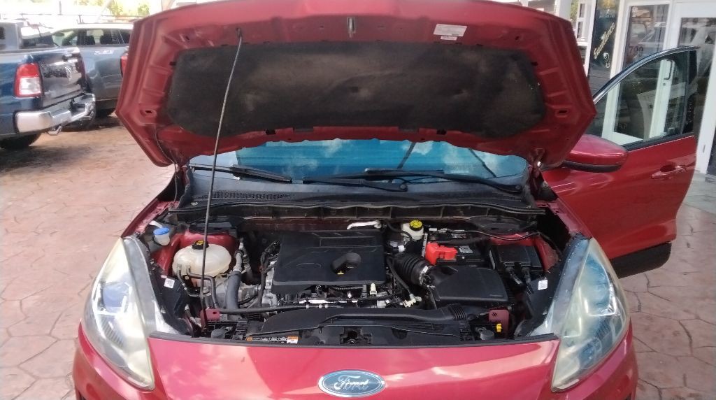 2020 Ford Escape Image 14