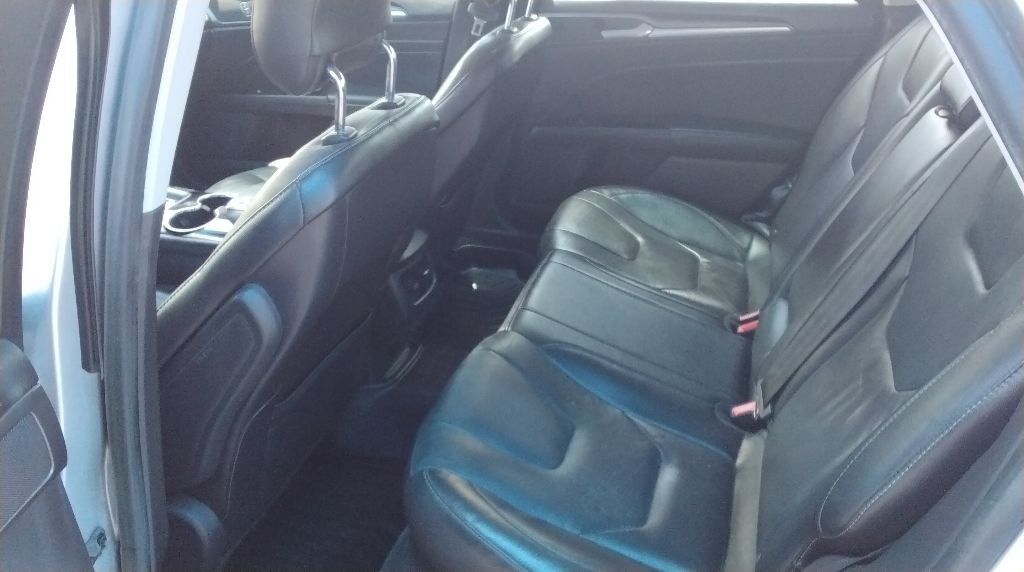 2014 Ford Fusion Image 16