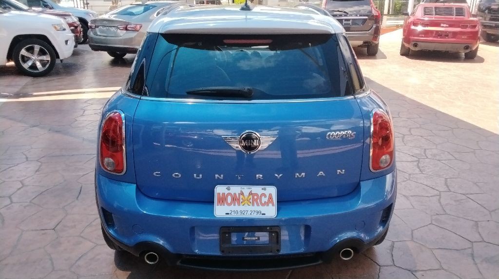 2014 MINI Cooper Image 10