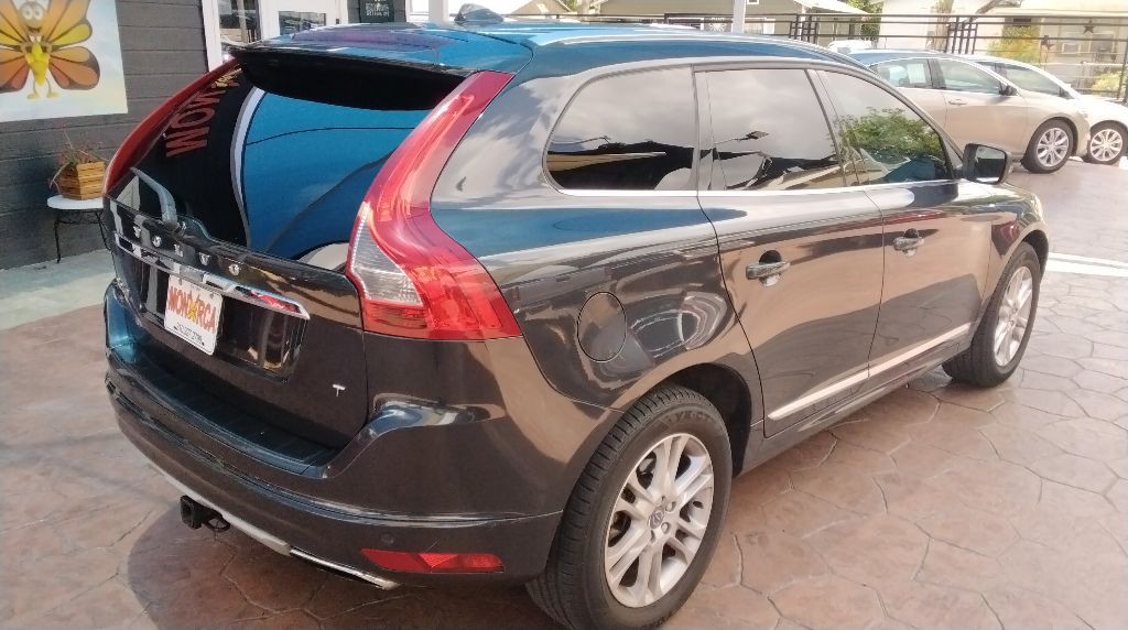 2016 Volvo XC60 Image 7
