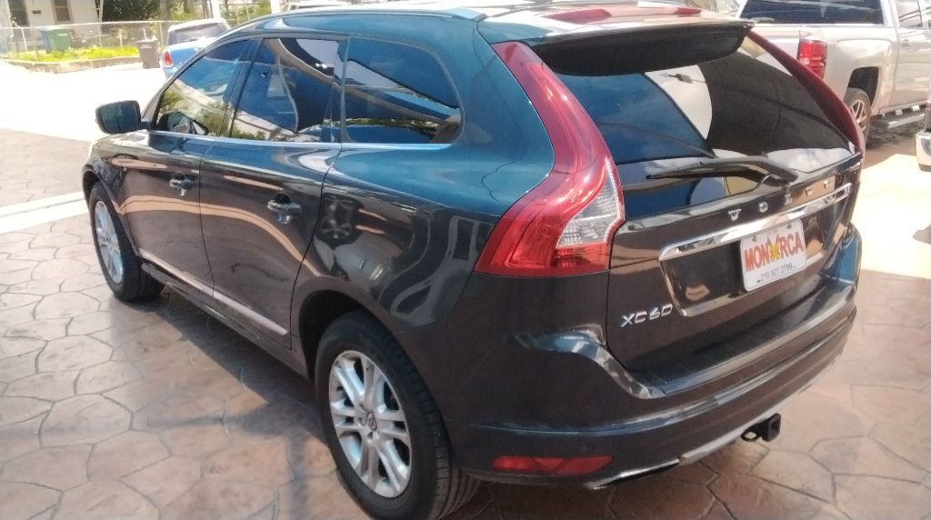 2016 Volvo XC60 Image 8