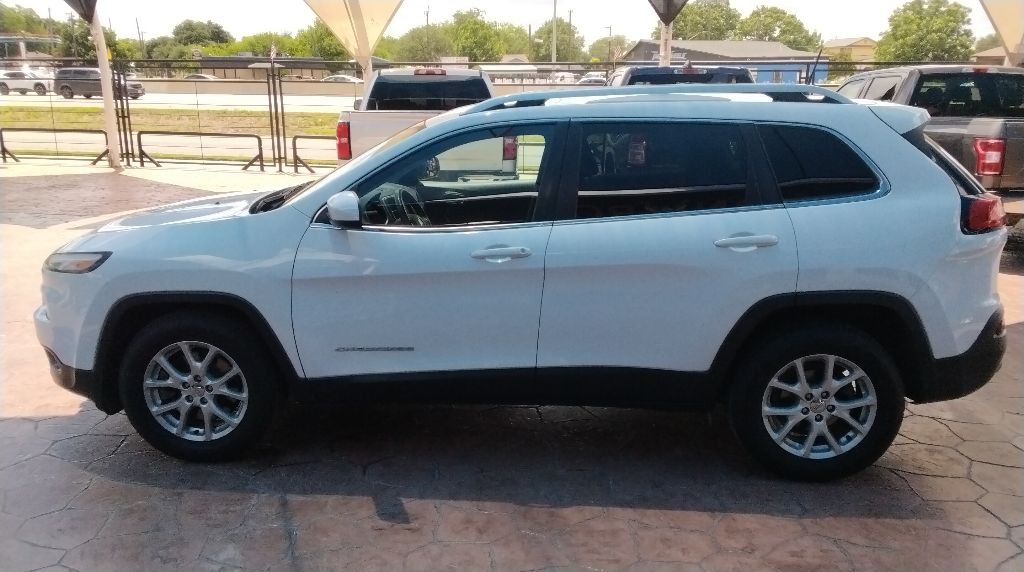 2016 Jeep Cherokee Image 3
