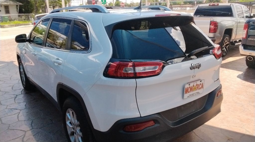 2016 Jeep Cherokee Image 7