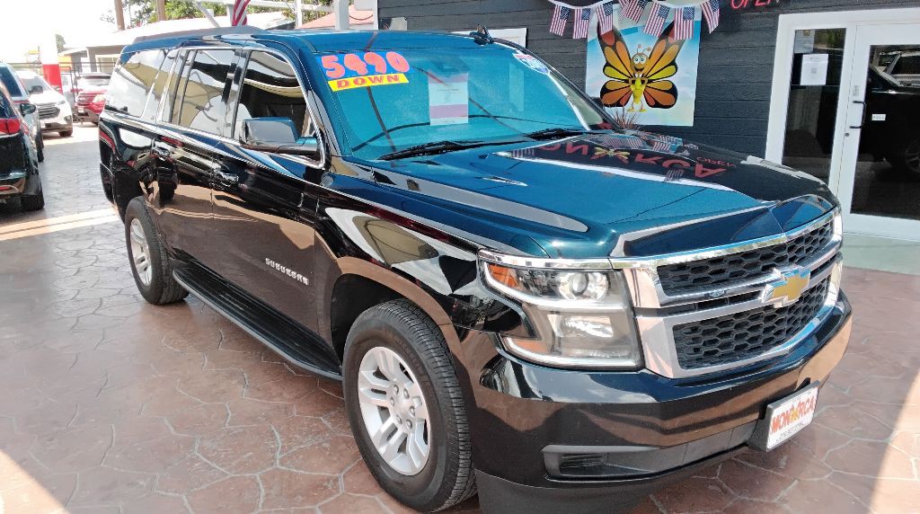 2019 Chevrolet Suburban Image 4
