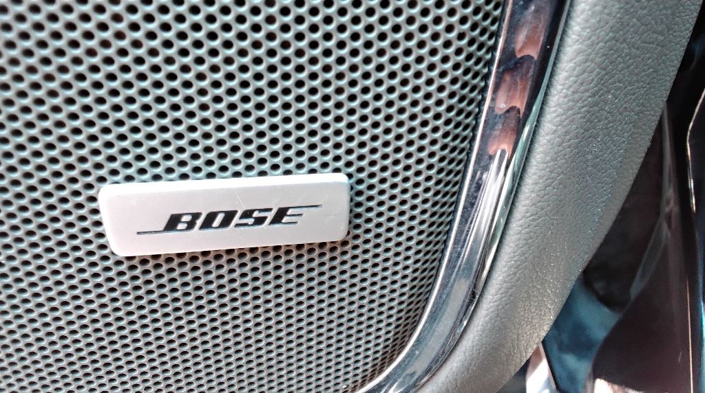 2019 Chevrolet Suburban Image 15