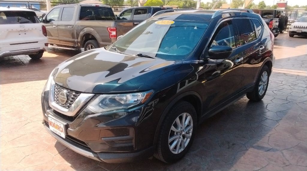 2020 Nissan Rogue Image 3
