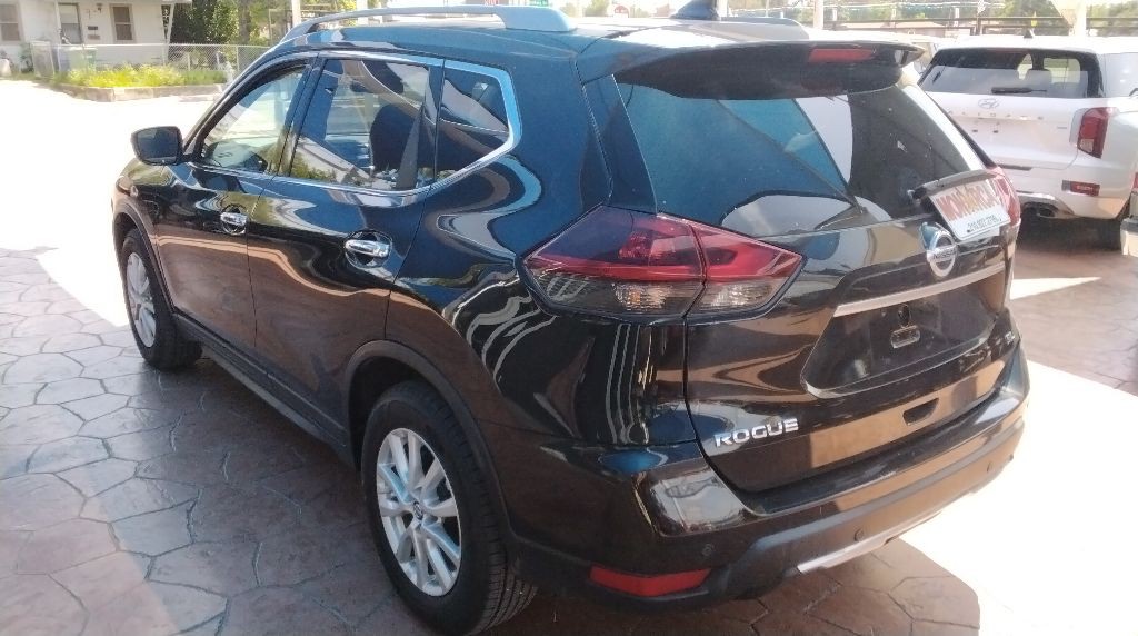 2020 Nissan Rogue Image 5