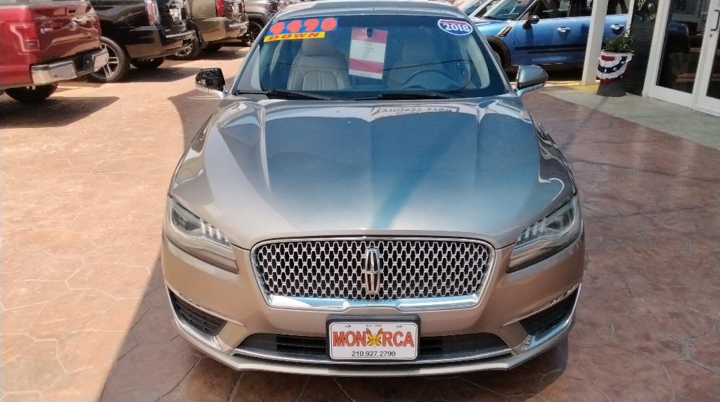 2018 Lincoln MKZ Image 3