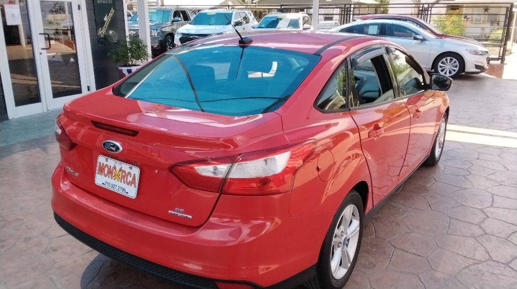 2013 Ford Focus Image 9