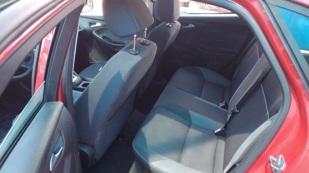 2013 Ford Focus Image 12