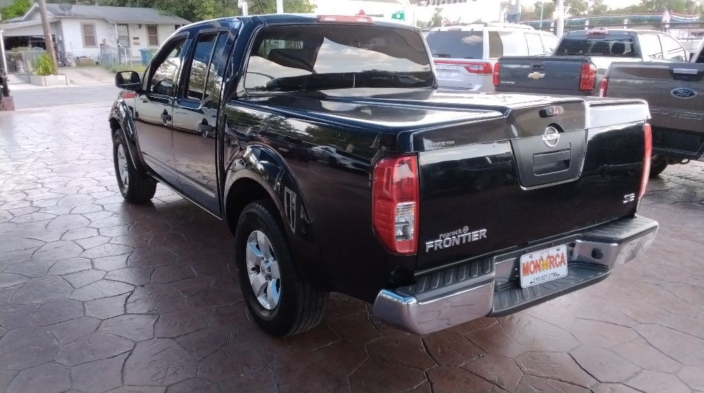 2009 Nissan Frontier Image 10