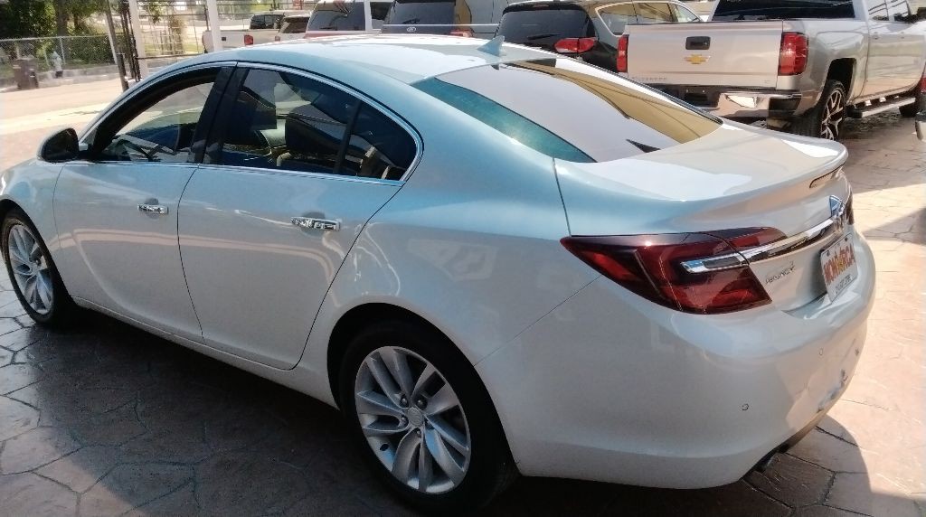 2014 Buick Regal Image 8