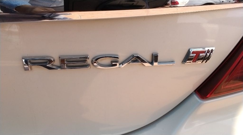 2014 Buick Regal Image 11