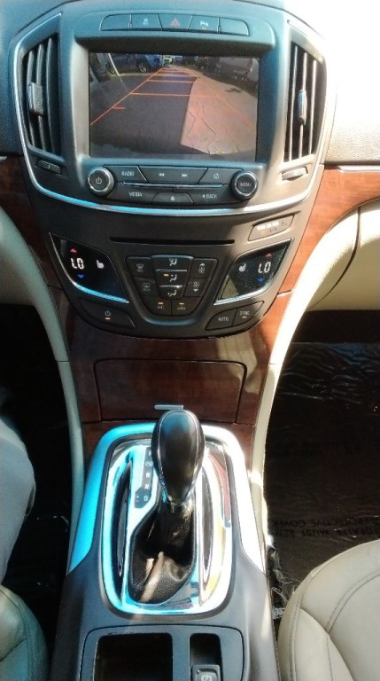 2014 Buick Regal Image 18
