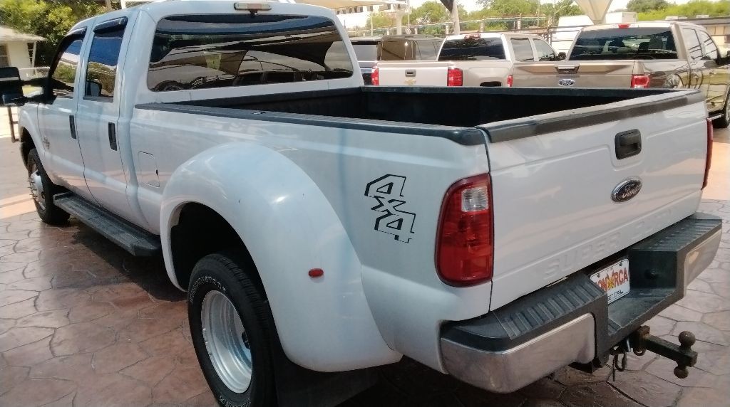 2015 Ford F-350 Image 6