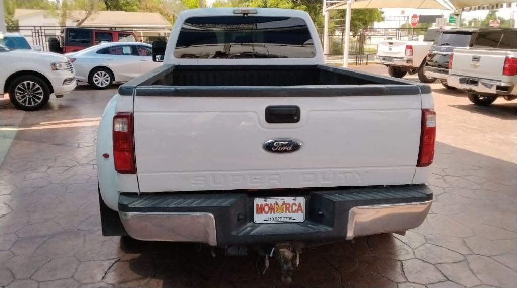 2015 Ford F-350 Image 7