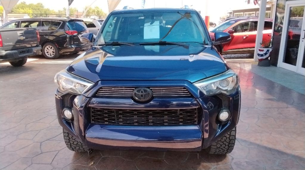 2016 Toyota 4Runner Image 3