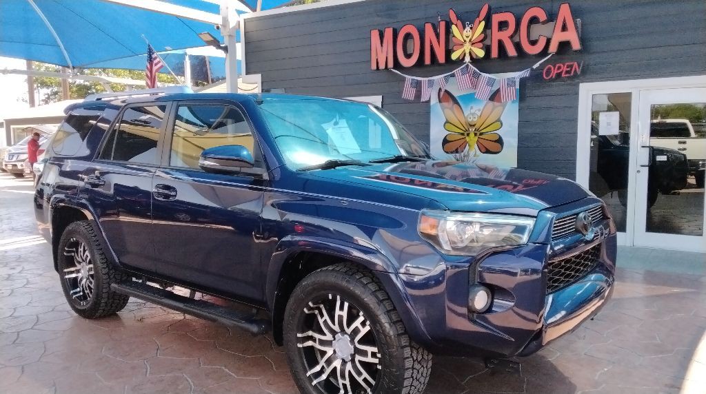 2016 Toyota 4Runner Image 4