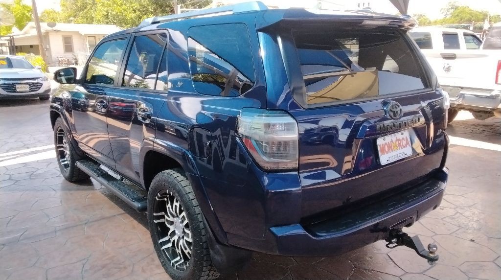 2016 Toyota 4Runner Image 6