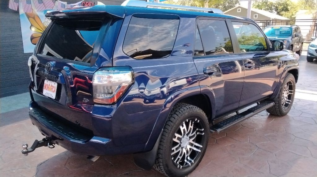 2016 Toyota 4Runner Image 7