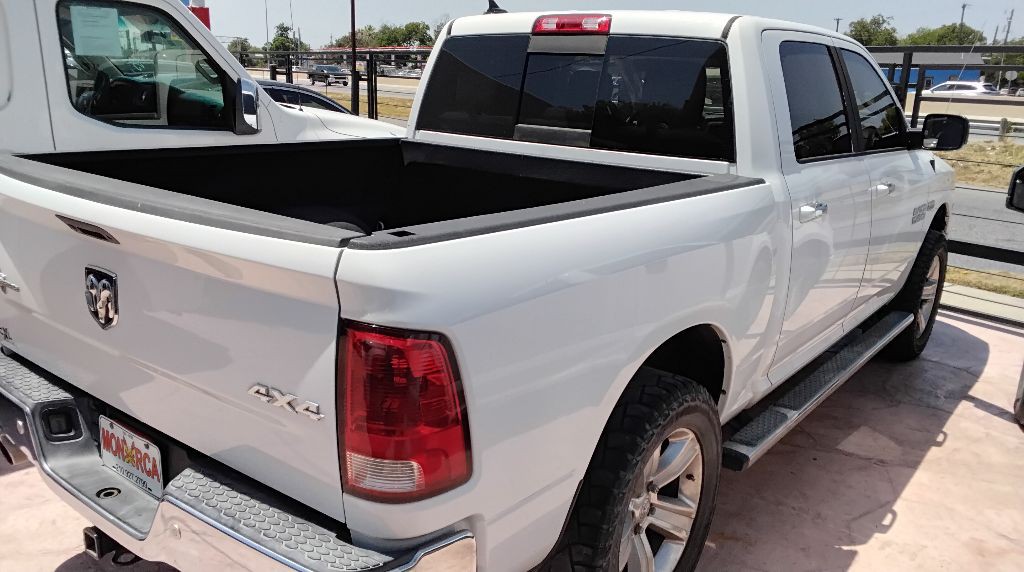 2016 RAM 1500 Image 5