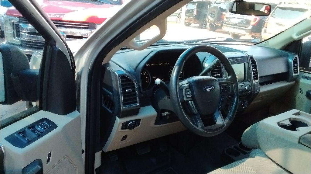 2017 Ford F-150 Image 12