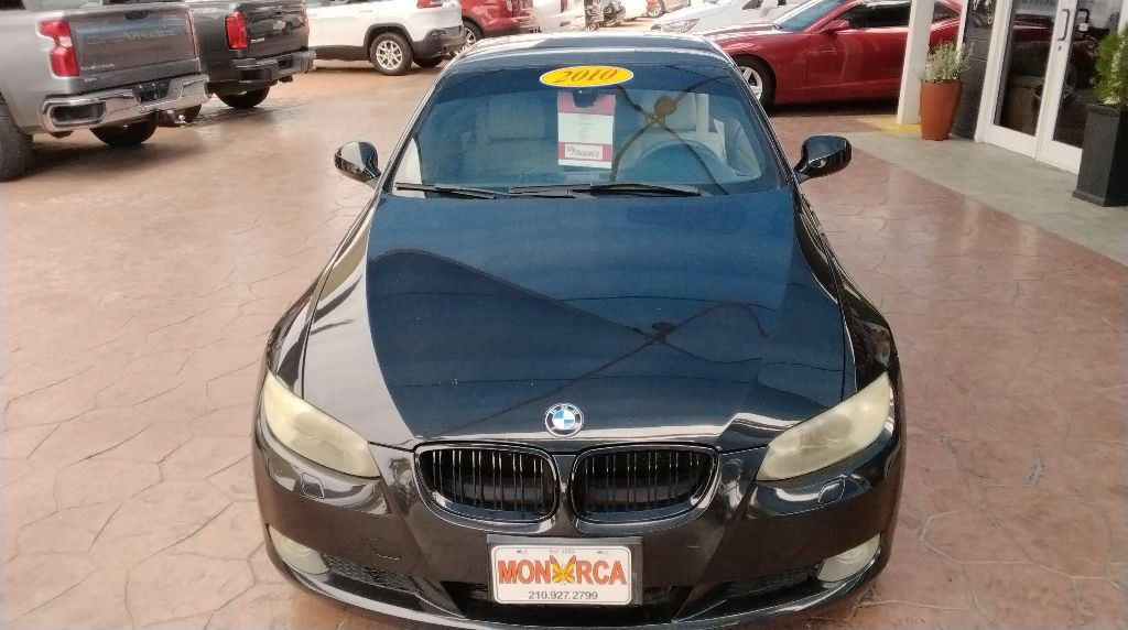 2010 BMW 3 Series Image 3