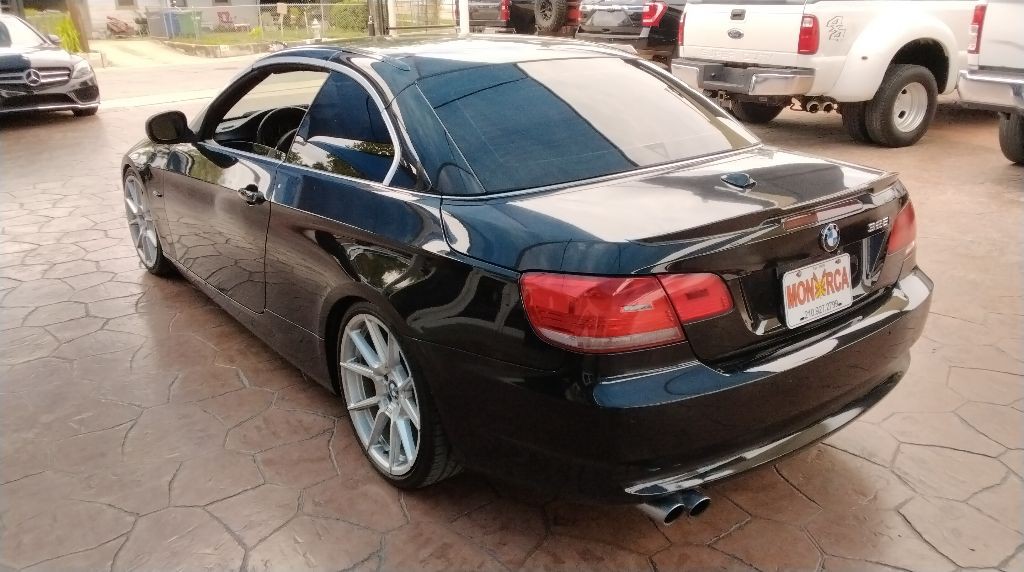 2010 BMW 3 Series Image 8