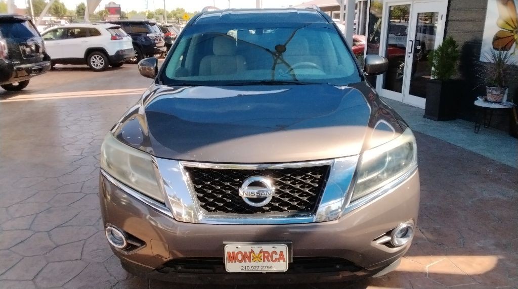 2015 Nissan Pathfinder Image 3