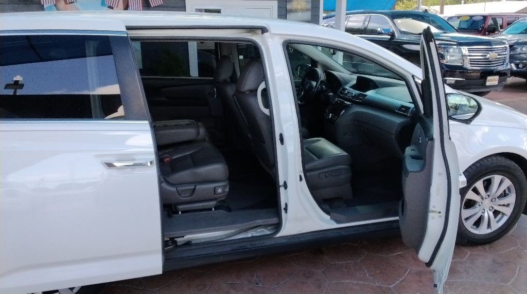 2015 Honda Odyssey Image 7