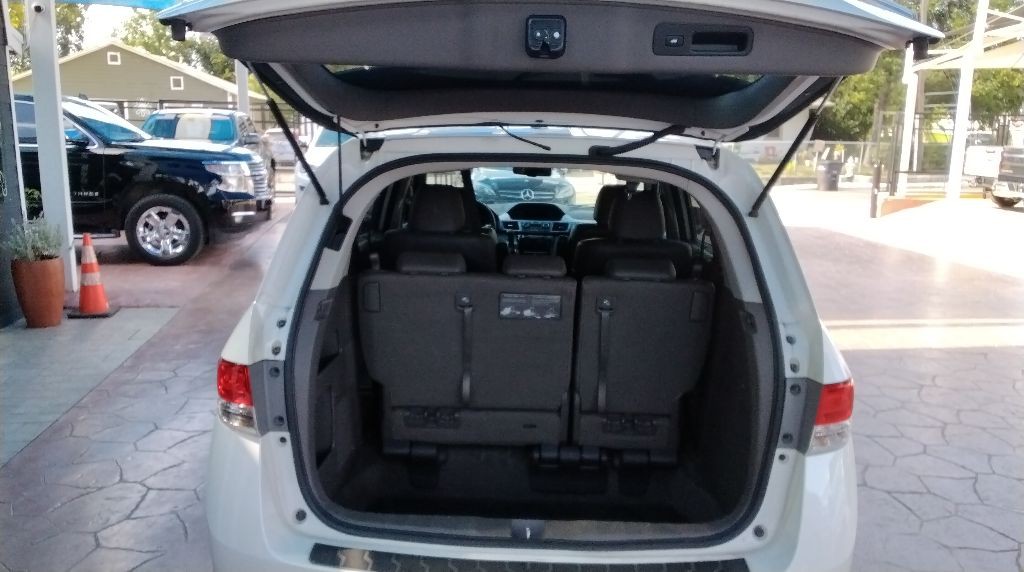 2015 Honda Odyssey Image 9