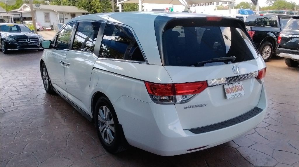 2015 Honda Odyssey Image 10