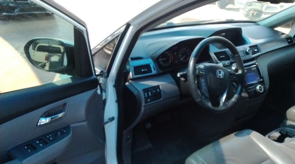 2015 Honda Odyssey Image 14
