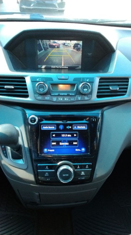 2015 Honda Odyssey Image 15