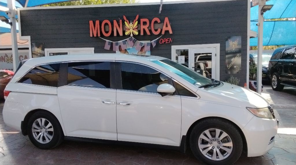 2015 Honda Odyssey Image 1