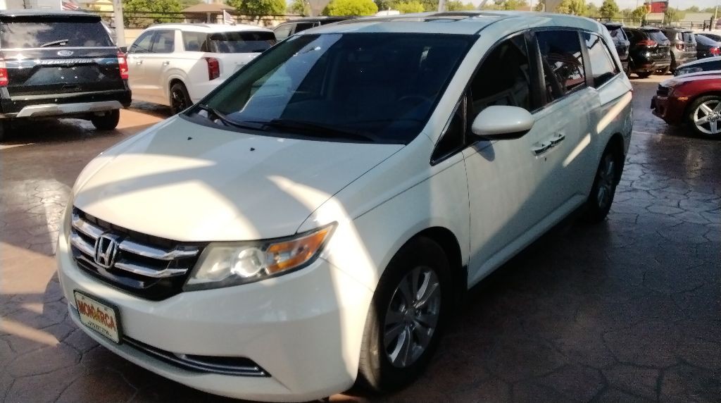 2015 Honda Odyssey Image 3