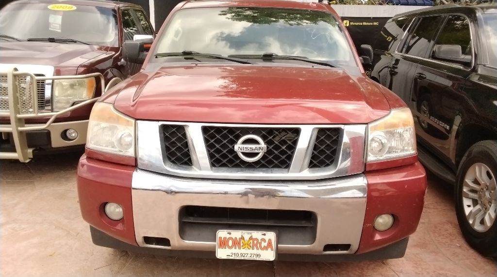 2014 Nissan Titan Image 4